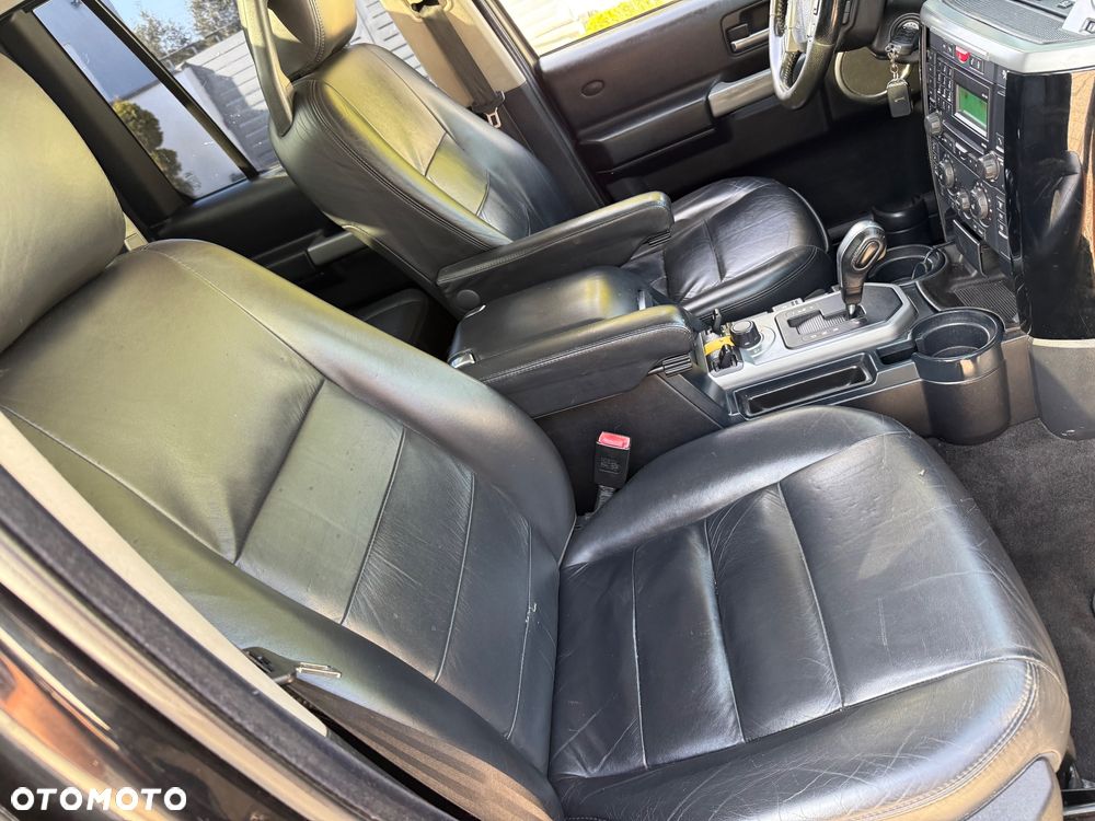 Land Rover Discovery TD V6 Black Edition - 24