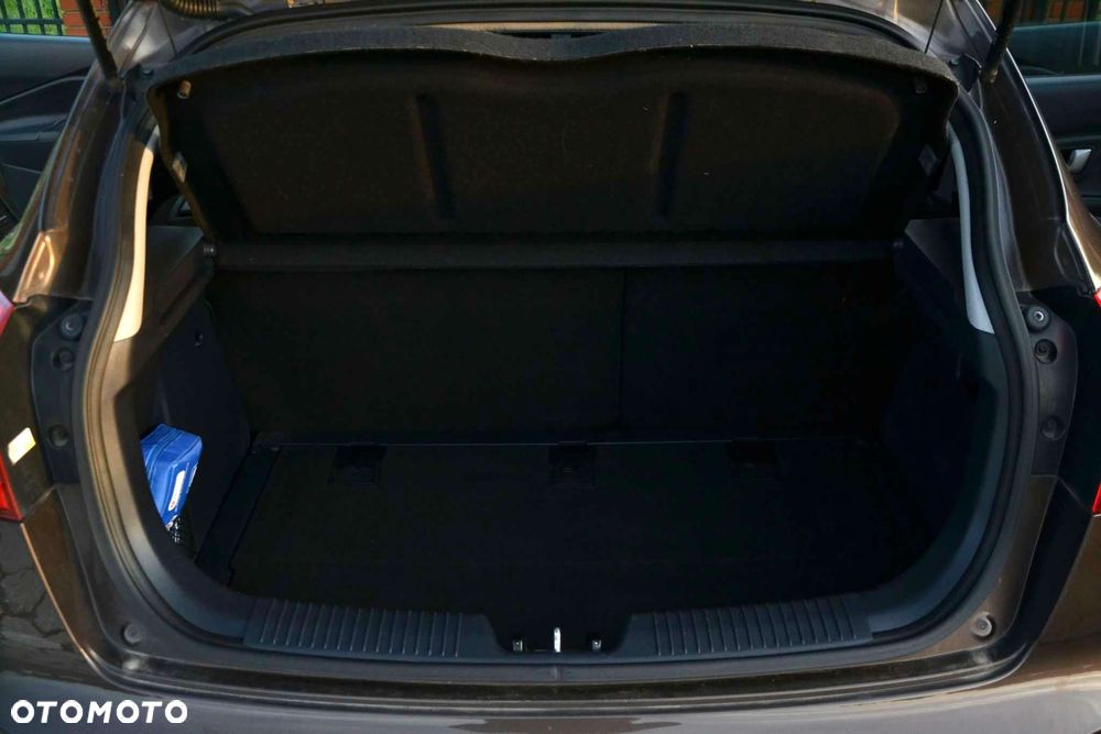 Kia Rio 1.2 XL - 37