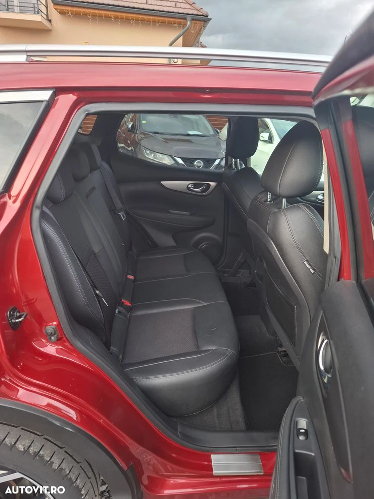 Nissan Qashqai DIG-T Start/Stop Tekna - 15