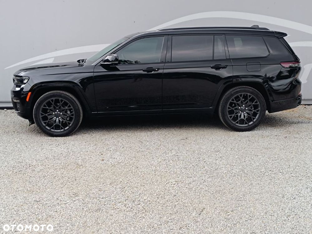 Jeep Grand Cherokee - 17
