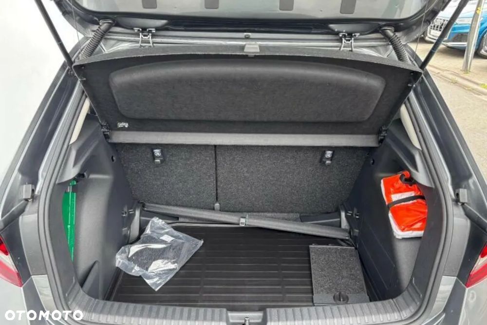 Skoda Fabia 1.0 TSI Drive DSG - 18
