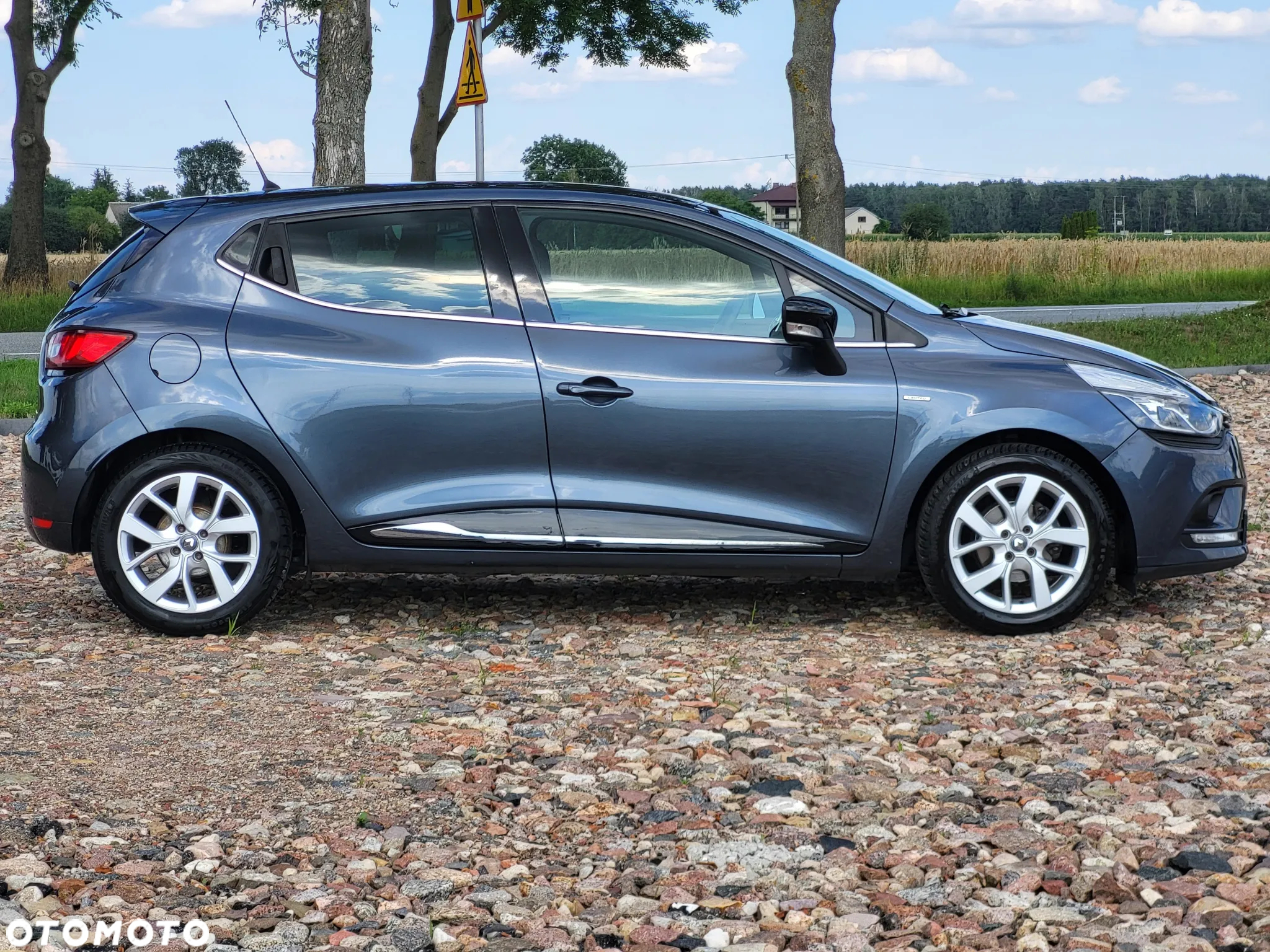 Renault Clio 1.5 dCi Energy Limited - 4