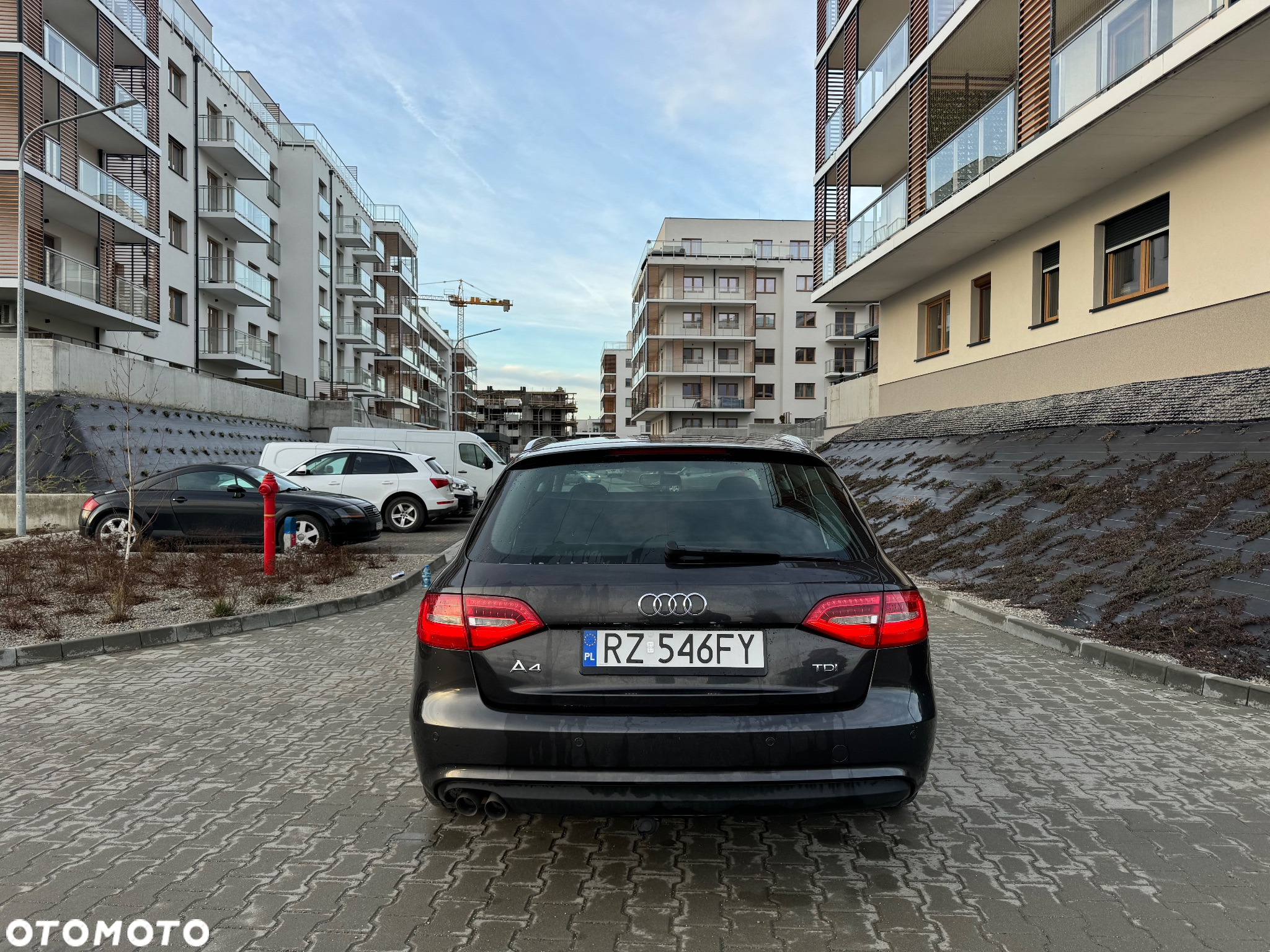 Audi A4 Avant 2.0 TDI 120g DPF Ambiente - 13