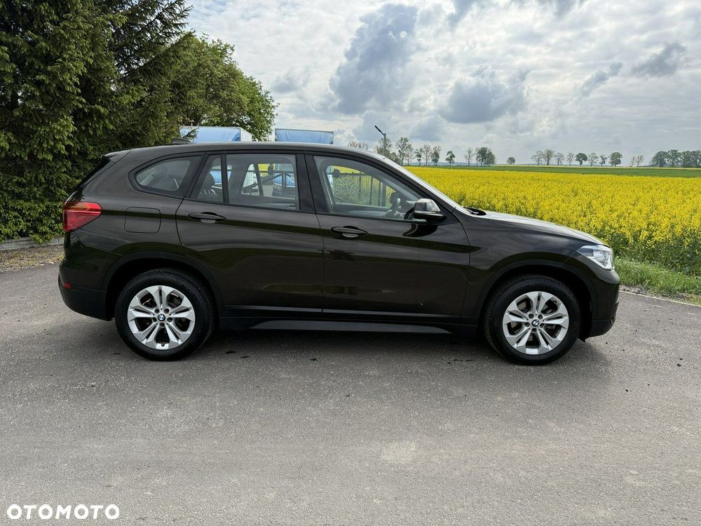 BMW X1 sDrive18i Advantage - 19