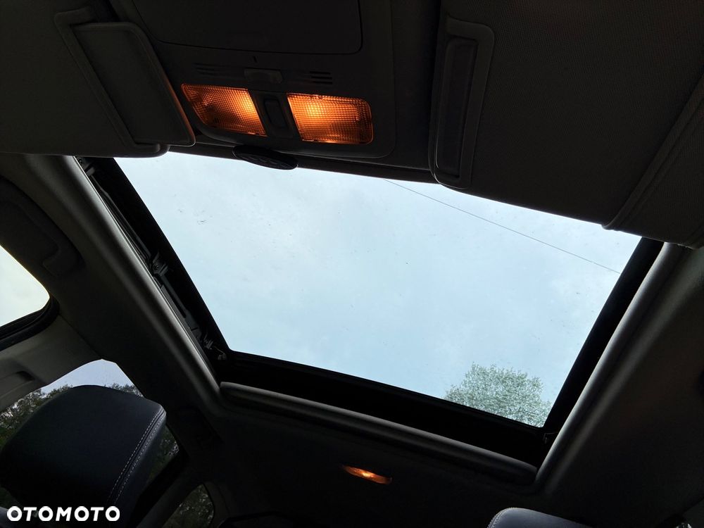 Subaru Forester 2.0XT Platinum Lineartronic - 12