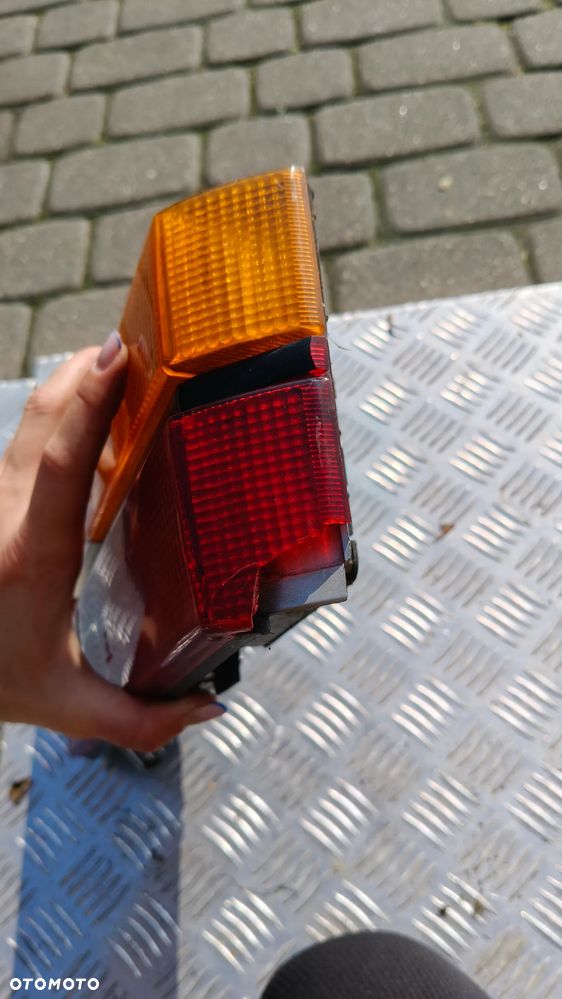 Lampa prawy lewy tył VW GOLF I wkład żarówek - 18