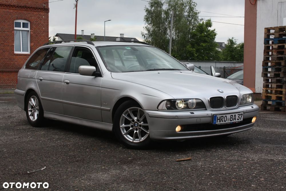BMW Seria 5 - 12