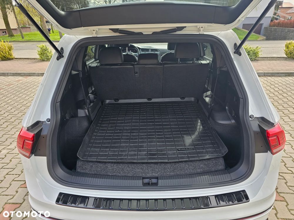 Volkswagen Tiguan Allspace - 20