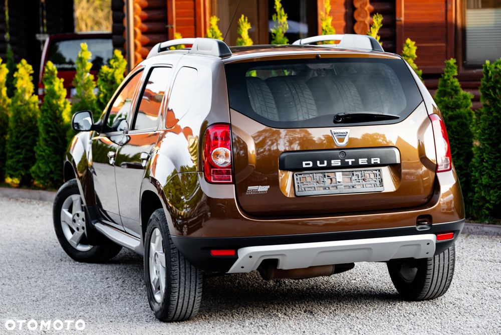 Dacia Duster 1.6 16V 4x4 - 9