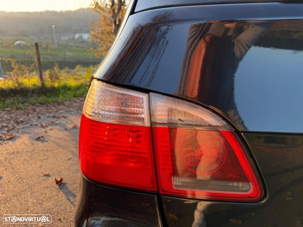 BMW 520 d Touring Aut. Edition Fleet - 13