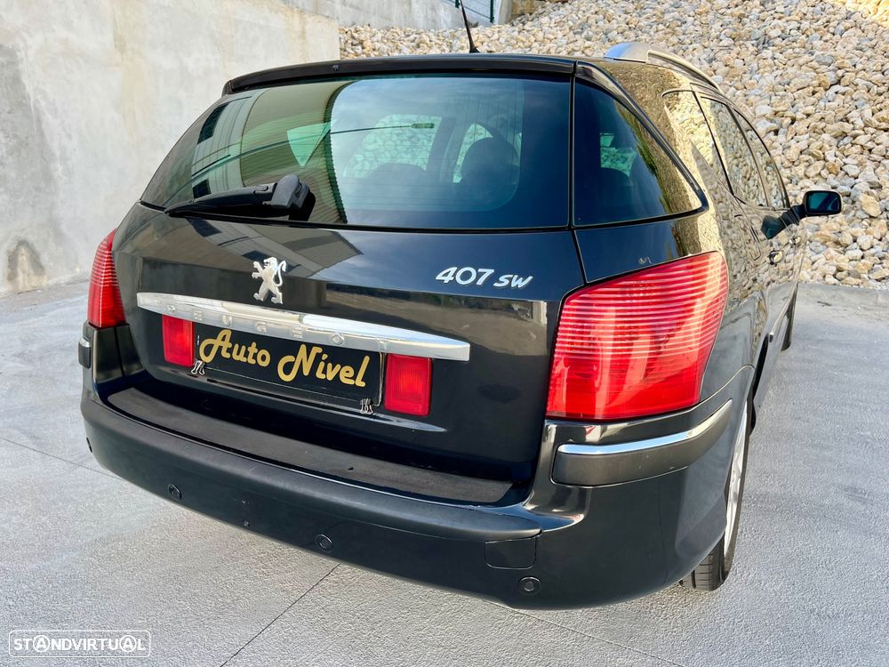 Peugeot 407 SW 2.2 HDi SE Navteq - 18