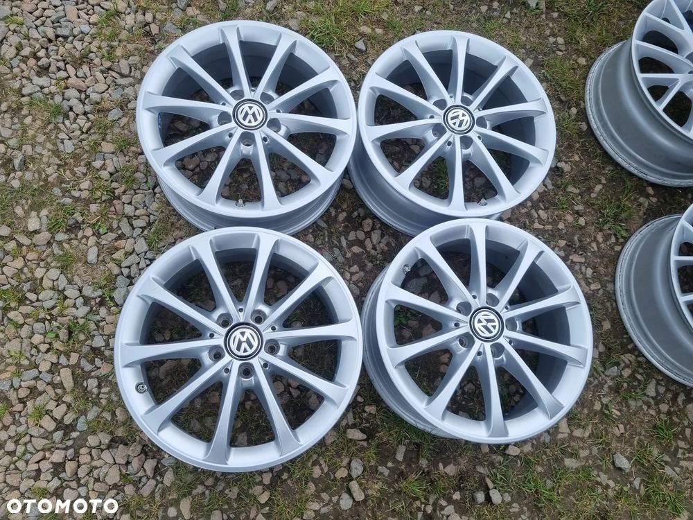 VW GOLF 7,AUDI A3,Q3,SEAT LEON,ATECA,SKODA OCTAVIA 6,5x17 ET44 5X112 super - 1