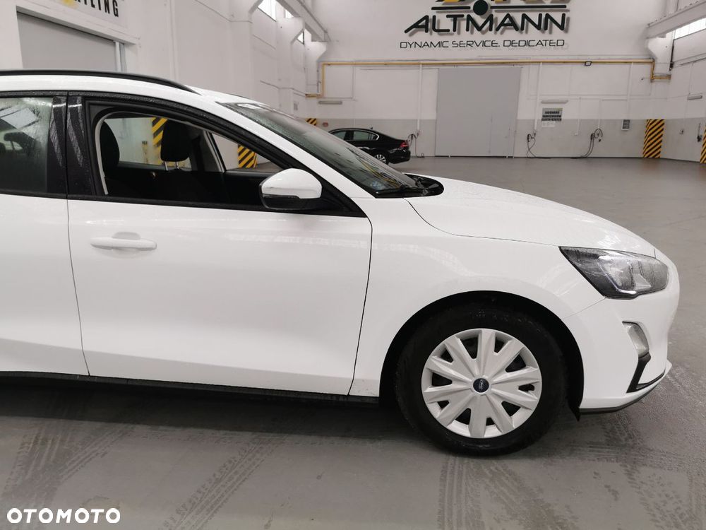 Ford Focus 1.5 EcoBlue Start-Stopp-System ACTIVE - 4