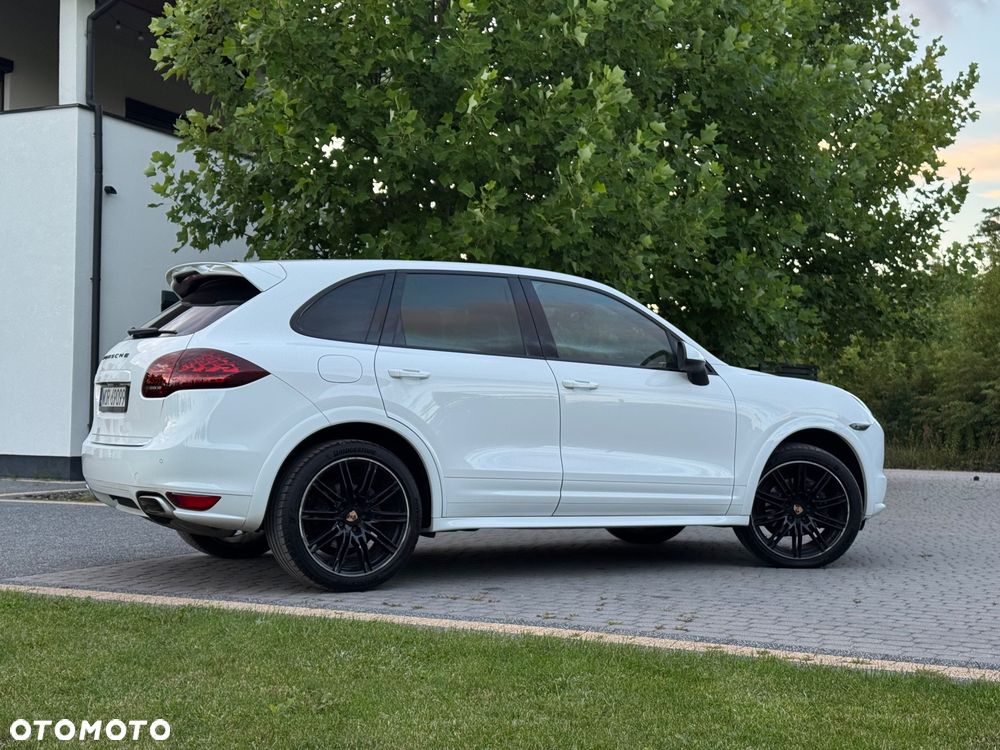 Porsche Cayenne Diesel - 10