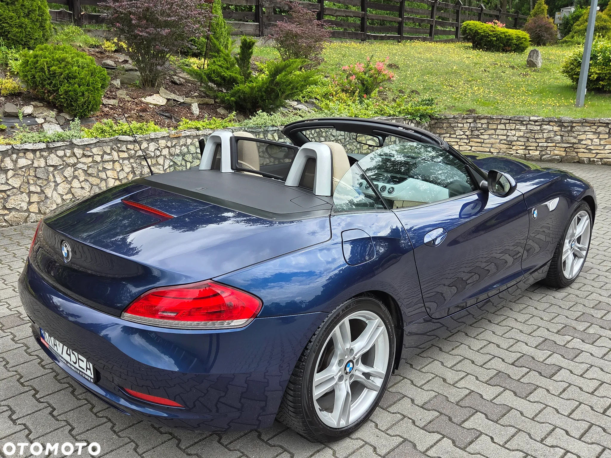 BMW Z4 23i sDrive - 11