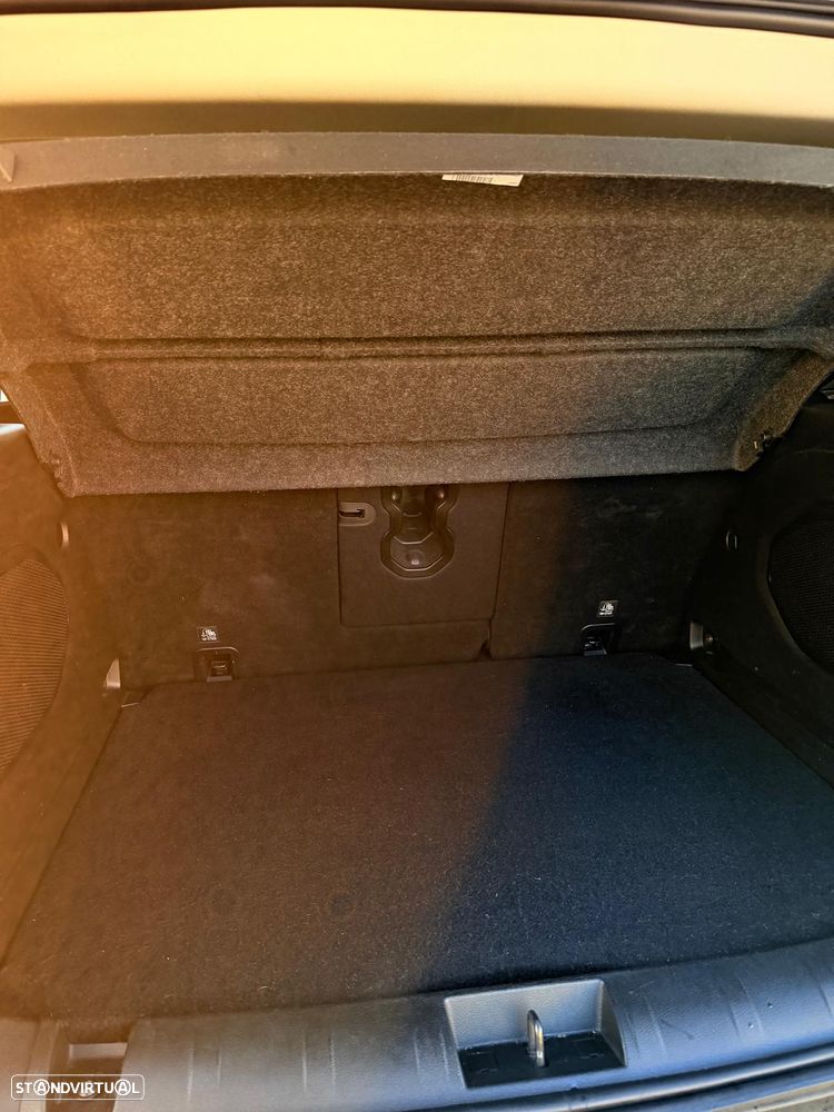 Jeep Renegade 1.6 MJD Limited - 12