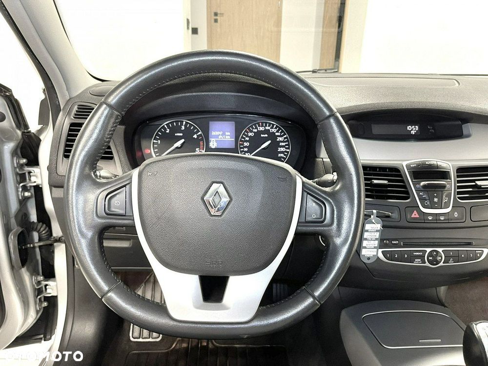 Renault Laguna 2.0 DCi FAP Dynamique - 15