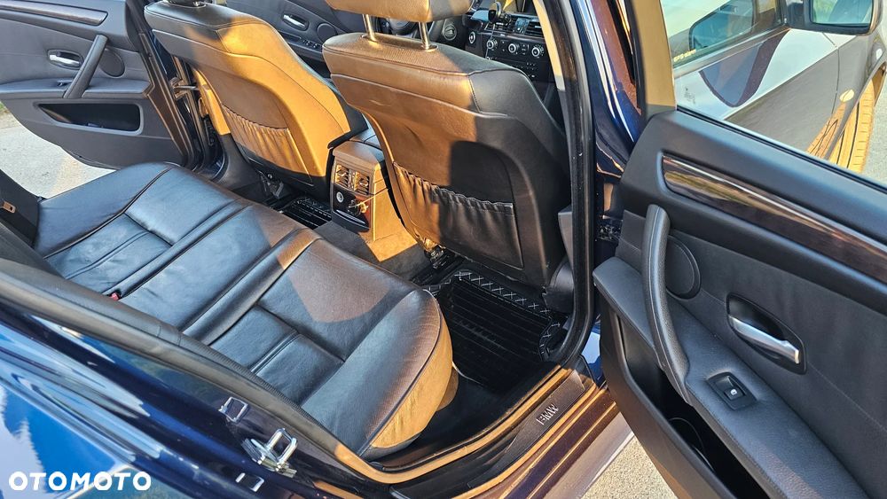 BMW Seria 5 530d - 12