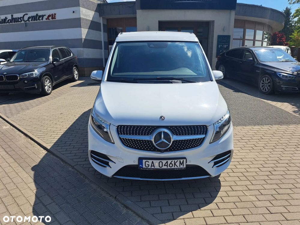 Mercedes-Benz Klasa V - 6