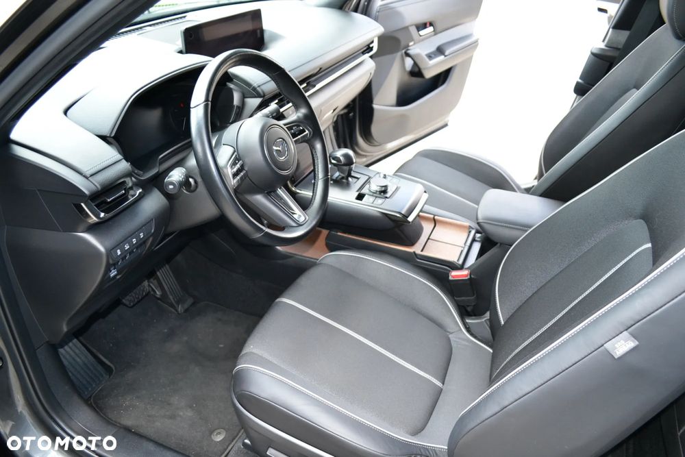Mazda MX-30 - 8