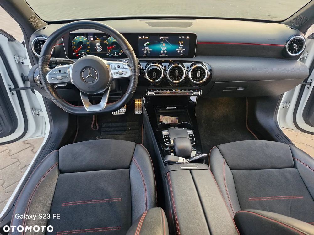 Mercedes-Benz Klasa A 200 7G-DCT Edition AMG Line - 32