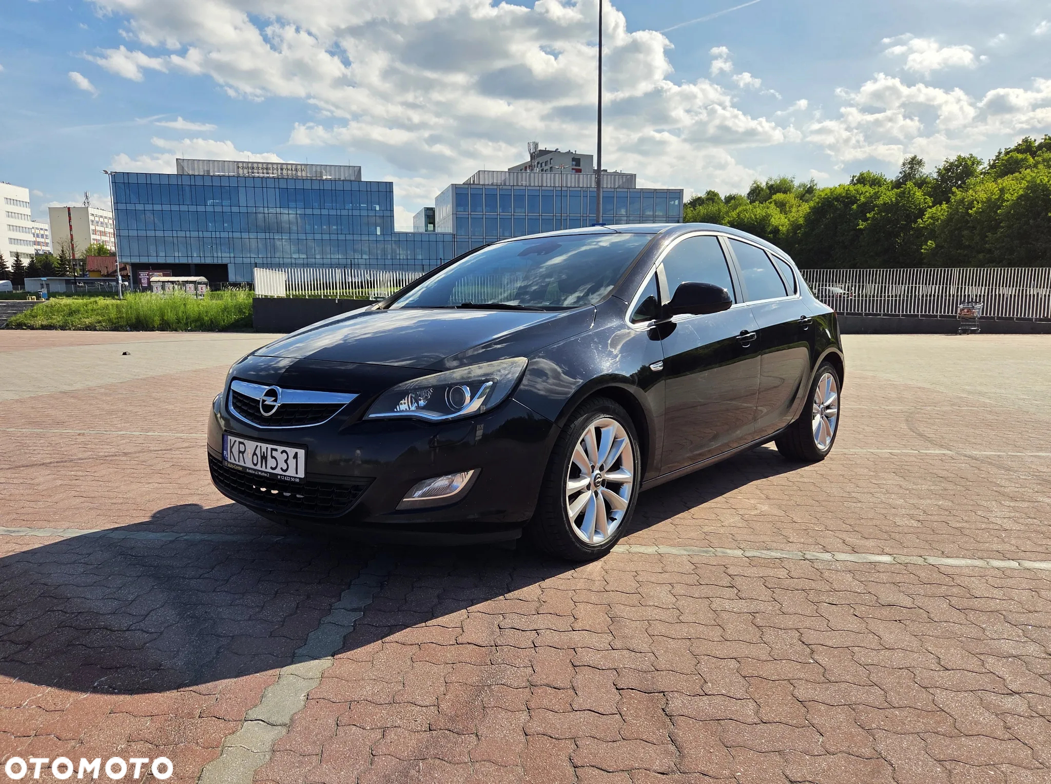 Opel Astra IV 2.0 CDTI Cosmo - 4