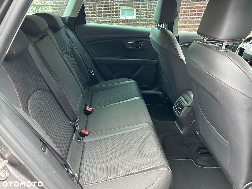 Seat Leon 2.0 TDI DPF Ecomotive FR - 13