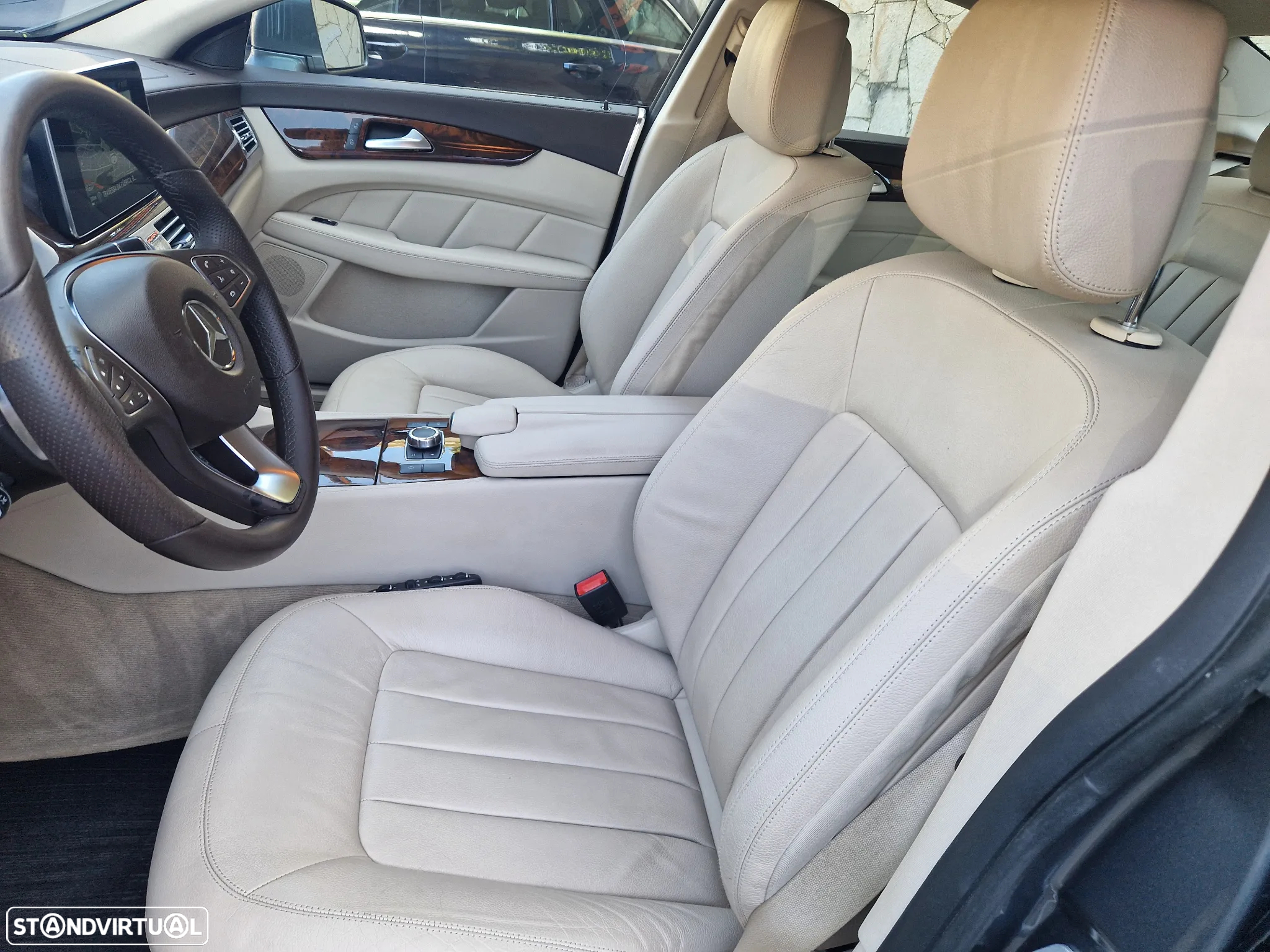 Mercedes-Benz CLS 250 BlueTEC - 18