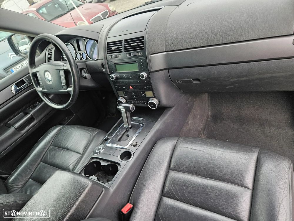 VW Touareg ver-2-5-tdi-tiptronic - 14