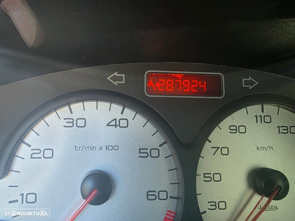 Peugeot 206 1.1 Color Line - 7