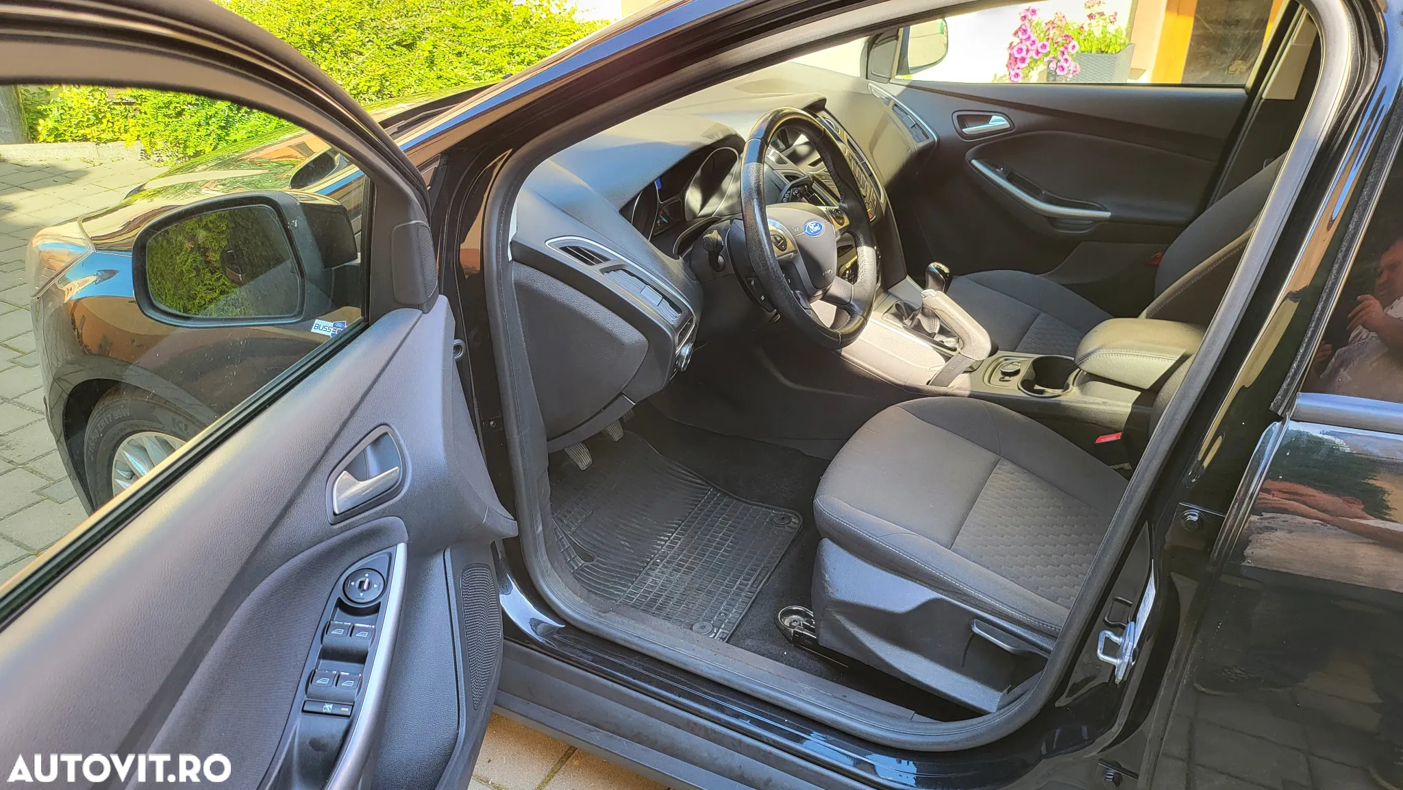 Ford Focus 1.0 EcoBoost Start-Stopp-System TREND - 16