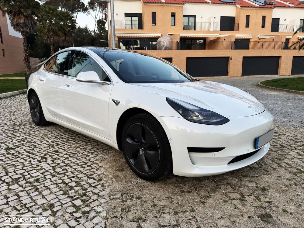 Tesla Model 3 Standard Range Plus RWD - 3
