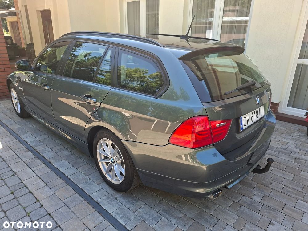 BMW Seria 3 320d DPF - 10