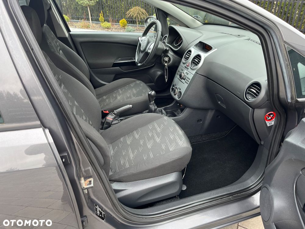 Opel Corsa 1.2 16V Enjoy - 9