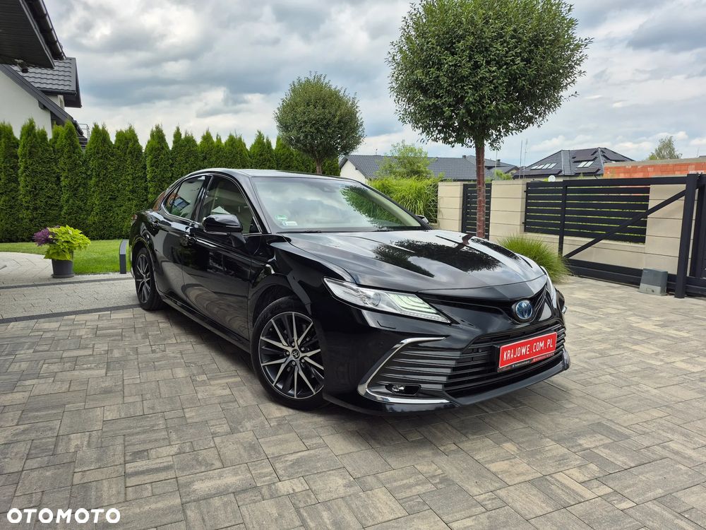 Toyota Camry 2.5 Hybrid Executive CVT - 2