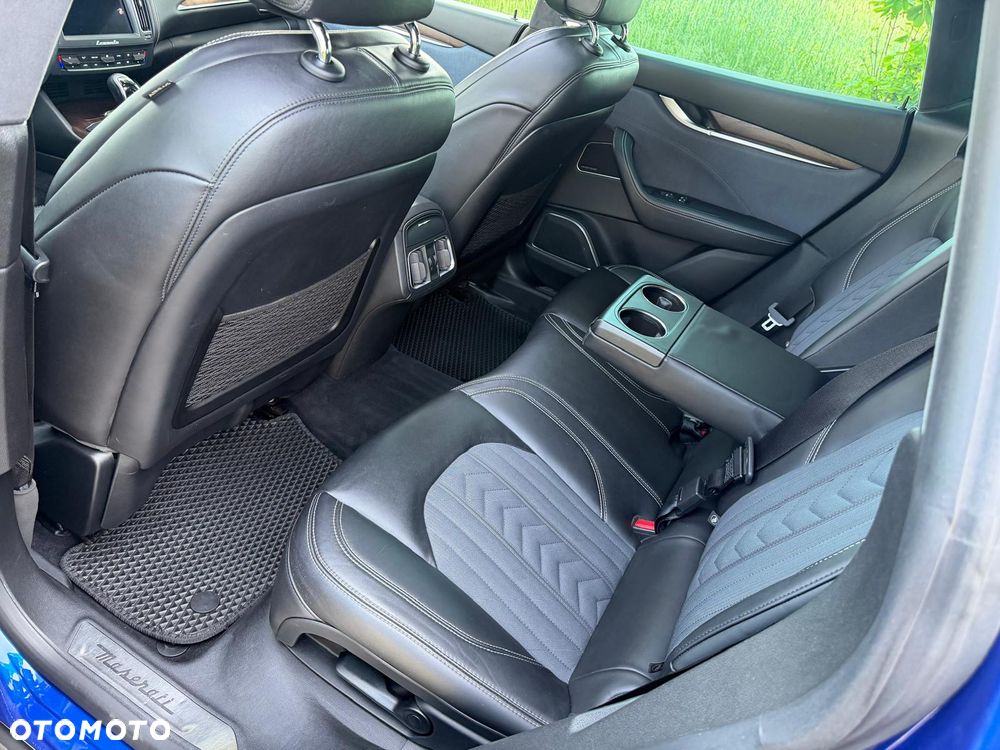 Maserati Levante S Q4 - 7