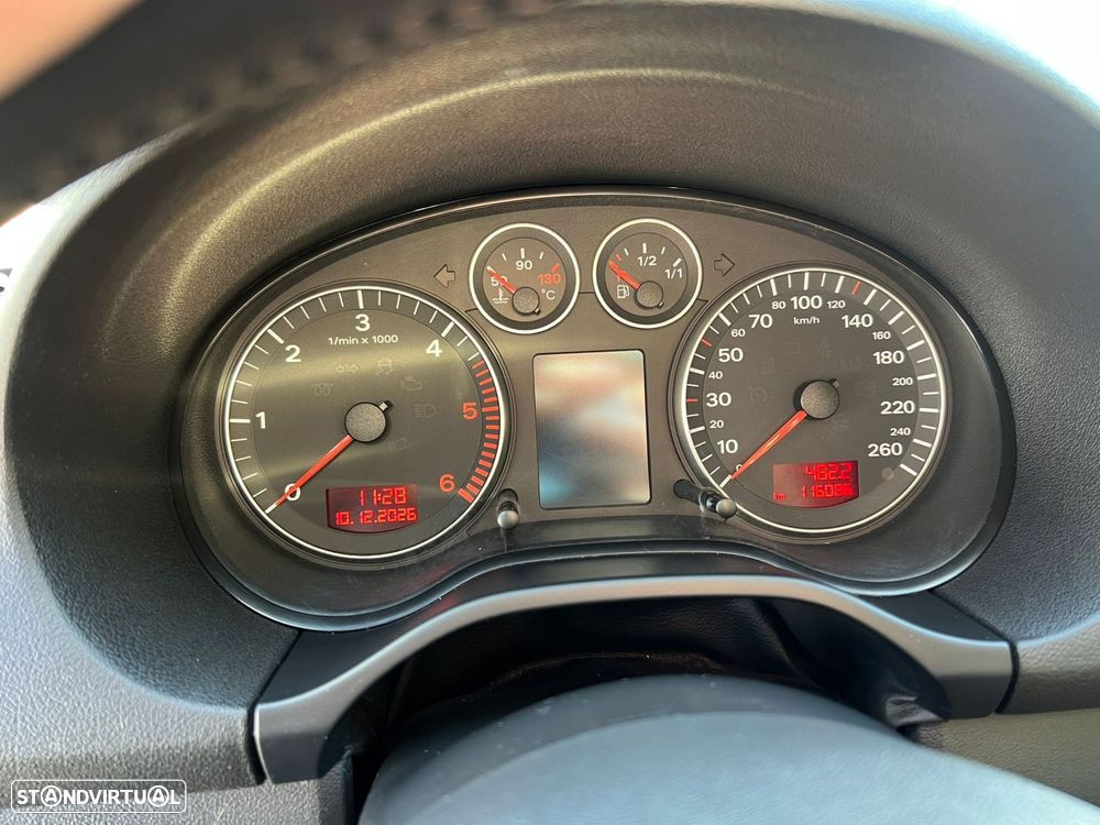 Audi A3 2.0 TDI Sport S tronic - 31