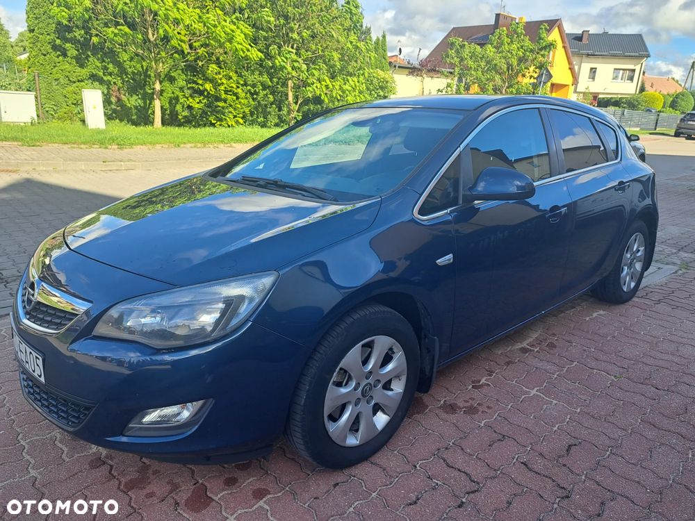 Opel Astra 1.6 T Enjoy - 3