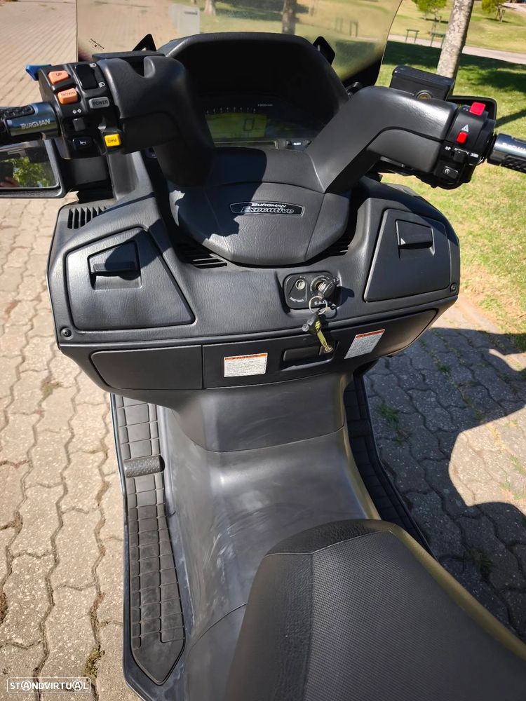Suzuki Burgman Executive Abs - 6