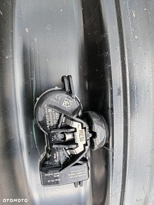 Felgi stal 14" MITSUBISHI Space Star+ czujniki TPMS 4,5*14 ET46 Komple - 7