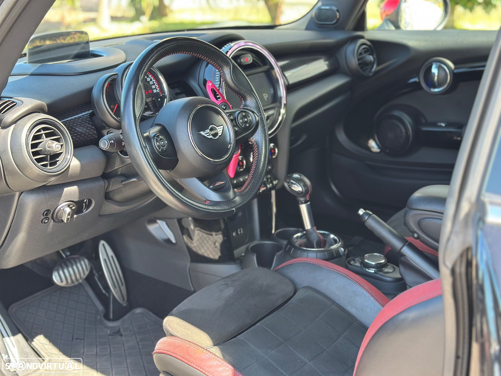 MINI 3 Portas John Cooper Works Auto Desportiva - 9
