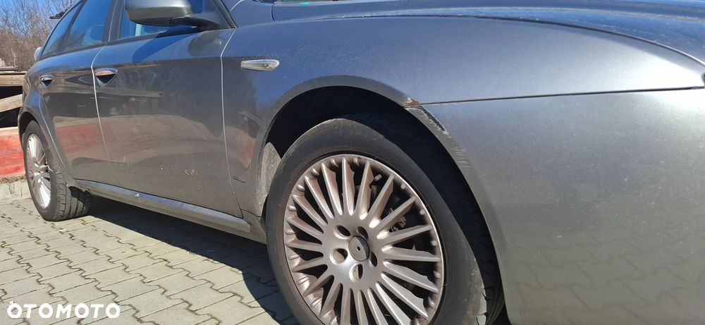 Alfa Romeo 159 Sportwagon ver-1-8mpi-impression - 5