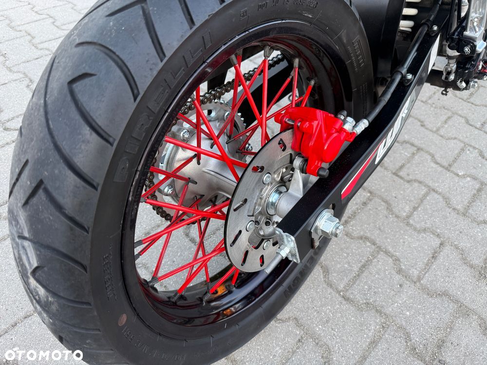 Yamaha WR - 15