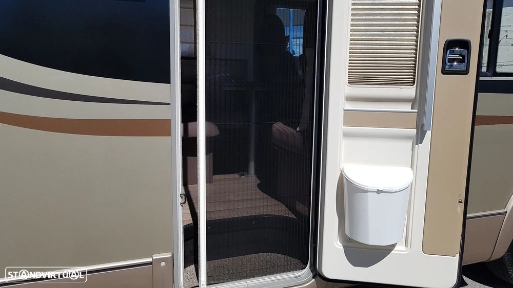 Burstner Viseo i 720 cama central - 11