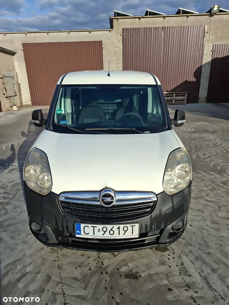 Opel Combo 1.6 CDTI Cosmo - 4
