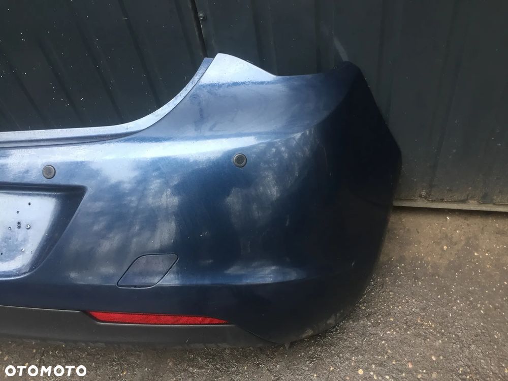 Opel Astra J hb Lakier z22a Drzwi prawy tył  Klapa tył   Deska Kokpit Poduszka deski i kierownicy Szyba Przód z sensorem _ czujnikiem Zawiasy przedniej  maski 20879202 lewy 20879203 prawy - 13
