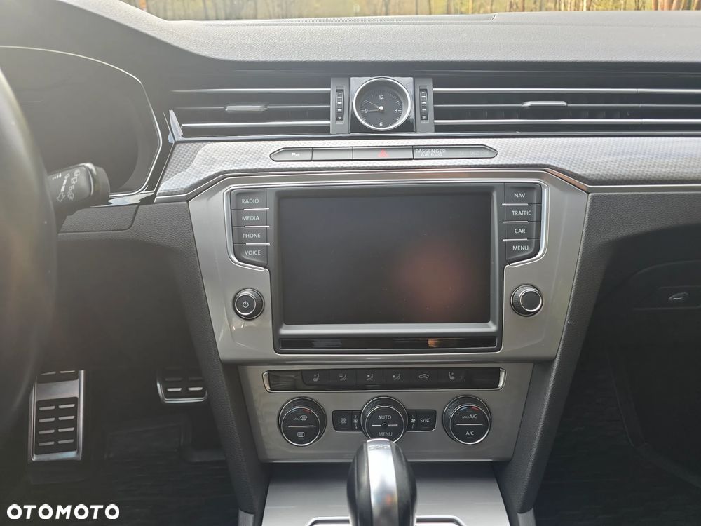 Volkswagen Passat Alltrack 2.0 TDI Bi-Turbo SCR 4Mot DSG - 10