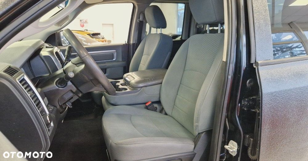 Dodge RAM 5.7 4x4 - 14