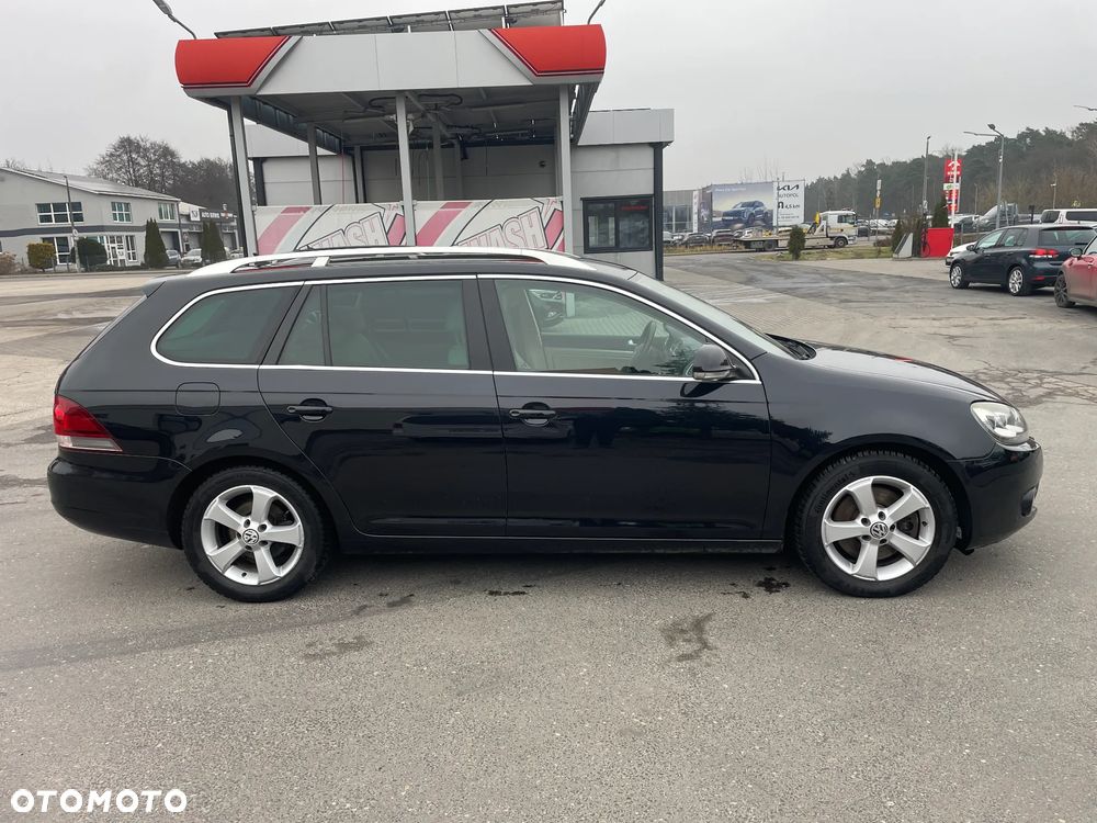 Volkswagen Golf 2.0 TDI DPF DSG Comfortline - 8