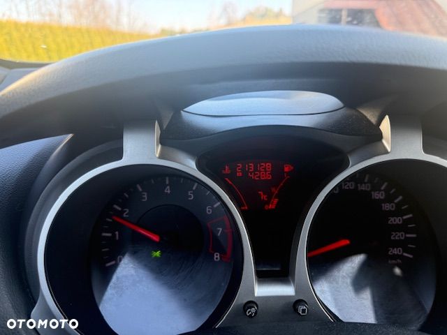 Nissan Juke 1.6 Tekna S&S - 9